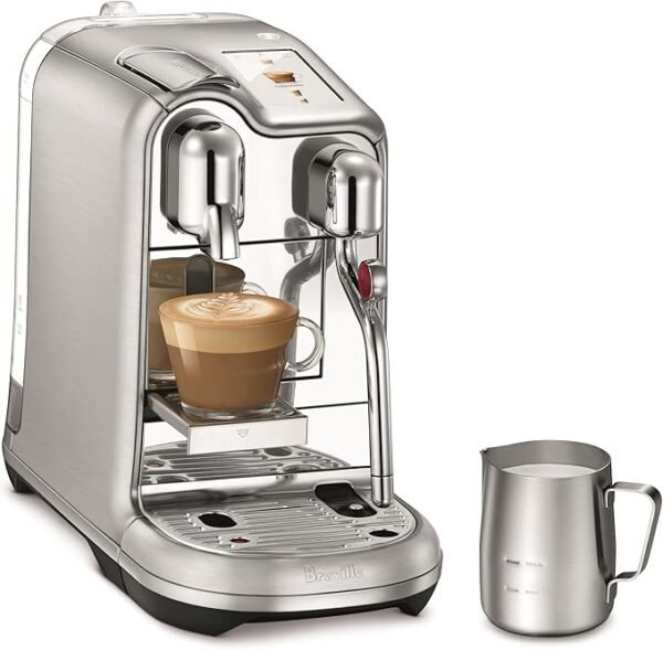 Barista-style espresso machine for brewing cappuccinos and lattes.
