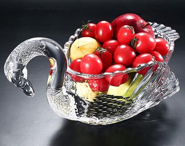 GlassyGrace Swan Bowl – elegant swan-shaped transparent glass fruit bowl for modern home decor.