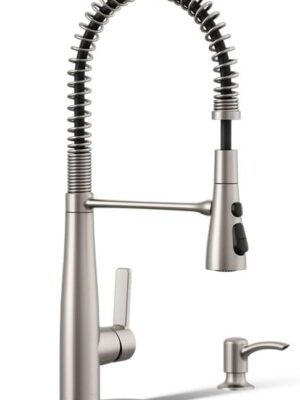 Premium kitchen faucet with pull-down sprayhead for modern sinks.